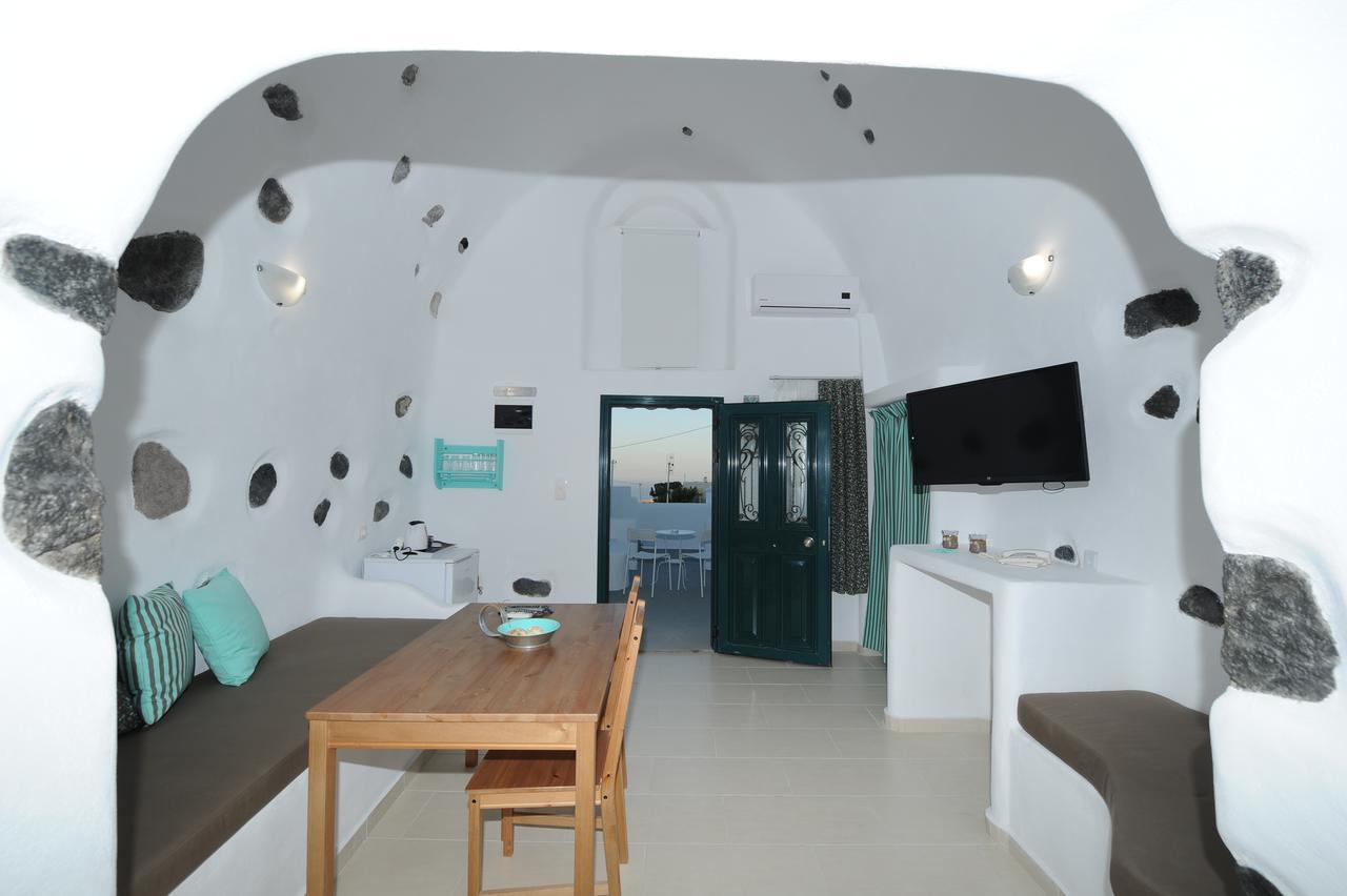 Manias Fira Residences Extérieur photo