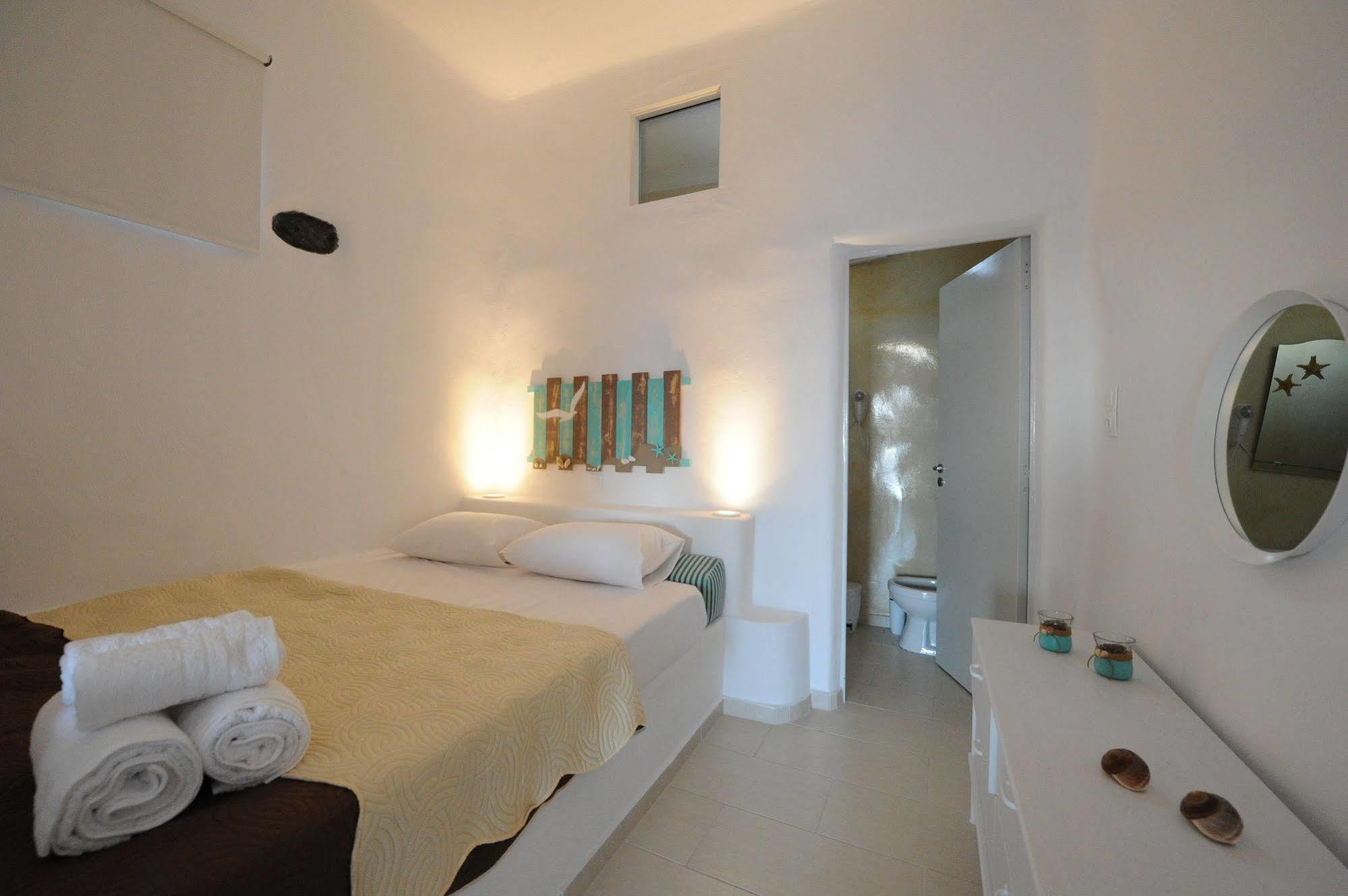 Manias Fira Residences Extérieur photo